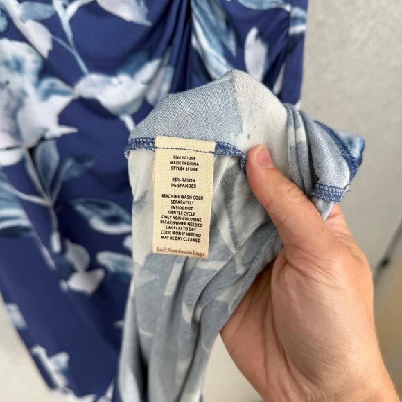 Soft Surroundings Hyannis Faux Wrap Midi Dress Size L Petite Blue Floral Stretch - Picture 8 of 13